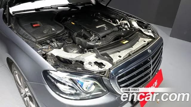 2018 Mercedes-Benz E-Class W213 E300 Exclusive Standard Sold VIN WDDZF4JB2JA340572 – odometer reading 2018 Mercedes-Benz E-Class W213 E300 Exclusive Standard Sold VIN WDDZF4JB2JA340572 – odometer reading