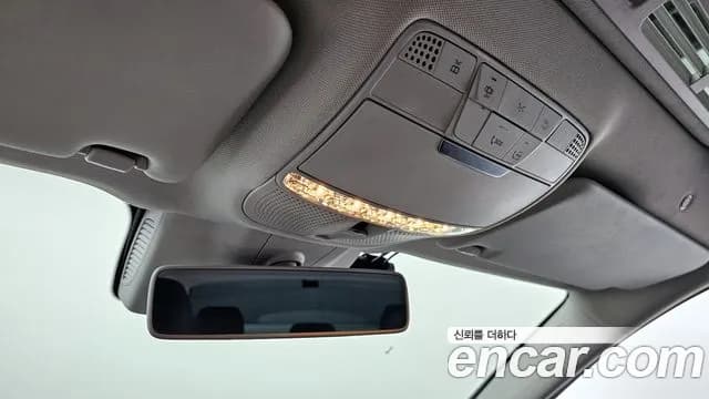 2019 Mercedes-Benz E-Class W213 E300 Avantgarde Sold VIN WDDZF4JB2KA542412 – interior seats 2019 Mercedes-Benz E-Class W213 E300 Avantgarde Sold VIN WDDZF4JB2KA542412 – interior seats