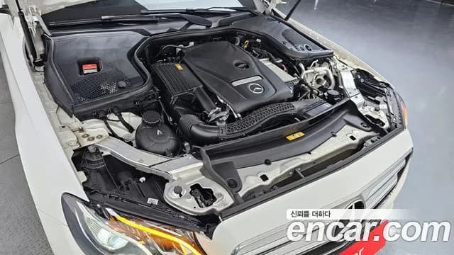 2019 Mercedes-Benz E-Class W213 E300 Avantgarde Sold VIN WDDZF4JB2KA542412 – odometer reading 2019 Mercedes-Benz E-Class W213 E300 Avantgarde Sold VIN WDDZF4JB2KA542412 – odometer reading