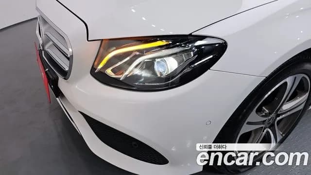 2019 Mercedes-Benz E-Class W213 E300 Avantgarde Sold VIN WDDZF4JB2KA542412 – photo 29 2019 Mercedes-Benz E-Class W213 E300 Avantgarde Sold VIN WDDZF4JB2KA542412 – photo 29