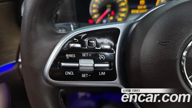 2019 Mercedes-Benz E-Class W213 E300 Exclusive Sold VIN WDDZF4JB2KA634071 – exterior detail 2019 Mercedes-Benz E-Class W213 E300 Exclusive Sold VIN WDDZF4JB2KA634071 – exterior detail