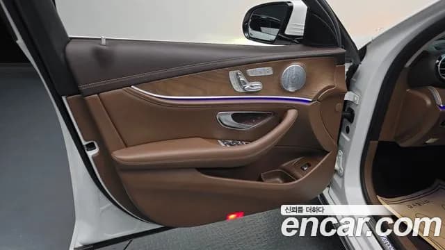 2019 Mercedes-Benz E-Class W213 E300 Exclusive Sold VIN WDDZF4JB2KA634071 – photo 20 2019 Mercedes-Benz E-Class W213 E300 Exclusive Sold VIN WDDZF4JB2KA634071 – photo 20