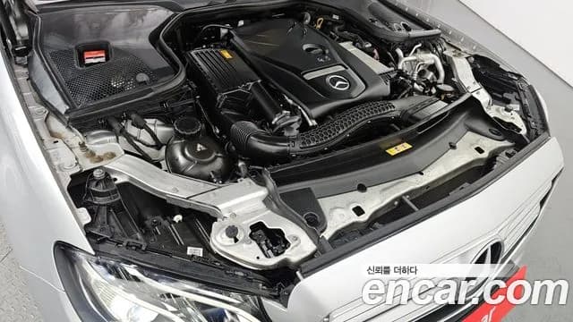 2019 Mercedes-Benz E-Class W213 E300 Avantgarde Sold VIN WDDZF4JB2KA695260 – photo 17 2019 Mercedes-Benz E-Class W213 E300 Avantgarde Sold VIN WDDZF4JB2KA695260 – photo 17