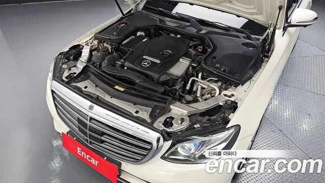 2018 Mercedes-Benz E-Class W213 E300 Exclusive Sold VIN WDDZF4JB3JA404165 – engine bay 2018 Mercedes-Benz E-Class W213 E300 Exclusive Sold VIN WDDZF4JB3JA404165 – engine bay