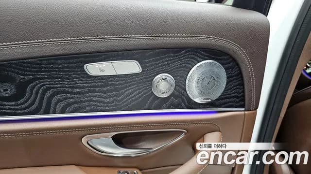 2018 Mercedes-Benz E-Class W213 E300 Exclusive Sold VIN WDDZF4JB3JA404165 – photo 17 2018 Mercedes-Benz E-Class W213 E300 Exclusive Sold VIN WDDZF4JB3JA404165 – photo 17