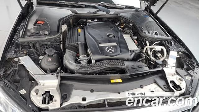 2018 Mercedes-Benz E-Class W213 E300 Exclusive Sold VIN WDDZF4JB3JA404330 – exterior detail 2018 Mercedes-Benz E-Class W213 E300 Exclusive Sold VIN WDDZF4JB3JA404330 – exterior detail