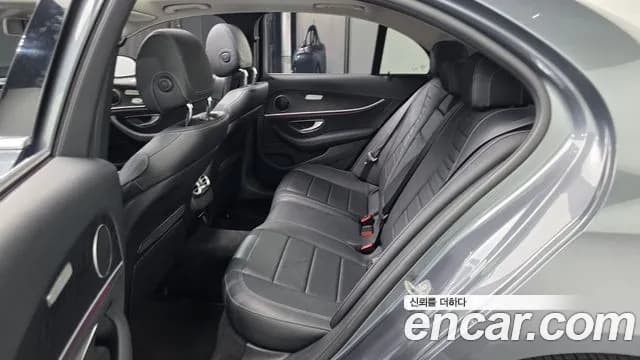 2017 Mercedes-Benz E-Class W213 E300 AV Intelligent Drive Sold VIN WDDZF4JB4HA247398 – interior seats 2017 Mercedes-Benz E-Class W213 E300 AV Intelligent Drive Sold VIN WDDZF4JB4HA247398 – interior seats