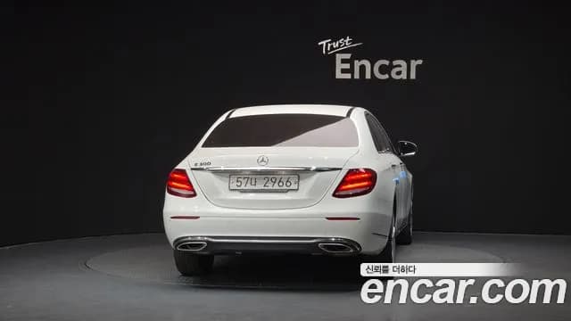 2018 Mercedes-Benz E-Class W213 E300 Exclusive Sold VIN WDDZF4JB4JA473866 – exterior detail 2018 Mercedes-Benz E-Class W213 E300 Exclusive Sold VIN WDDZF4JB4JA473866 – exterior detail