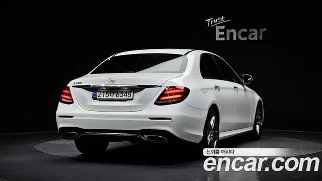 2019 Mercedes-Benz E-Class W213 E300 AMG Line Sold VIN WDDZF4JB4KA535168 – rear exterior 2019 Mercedes-Benz E-Class W213 E300 AMG Line Sold VIN WDDZF4JB4KA535168 – rear exterior