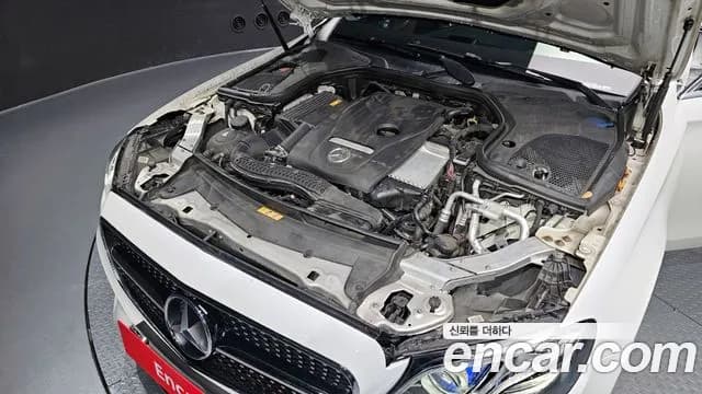 2019 Mercedes-Benz E-Class W213 E300 AMG Line Sold VIN WDDZF4JB4KA535168 – photo 13 2019 Mercedes-Benz E-Class W213 E300 AMG Line Sold VIN WDDZF4JB4KA535168 – photo 13