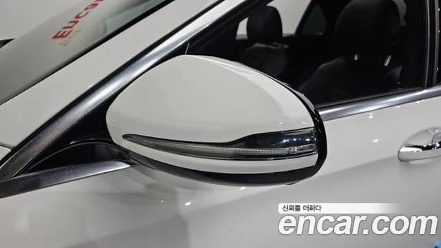 2019 Mercedes-Benz E-Class W213 E300 Avantgarde Sold VIN WDDZF4JB4KA546302 – photo 13 2019 Mercedes-Benz E-Class W213 E300 Avantgarde Sold VIN WDDZF4JB4KA546302 – photo 13