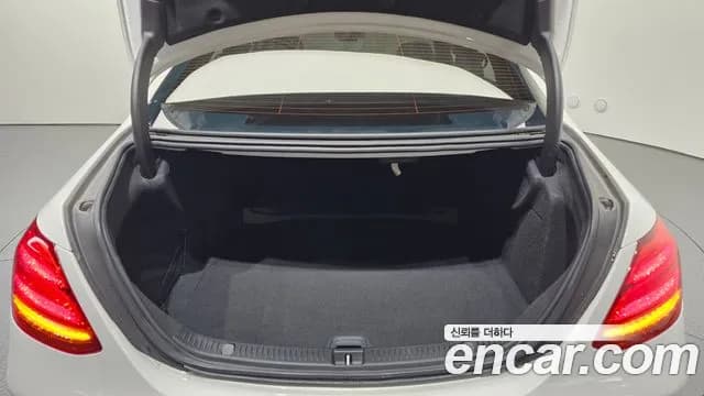 2019 Mercedes-Benz E-Class W213 E300 Avantgarde Sold VIN WDDZF4JB4KA546302 – photo 29 2019 Mercedes-Benz E-Class W213 E300 Avantgarde Sold VIN WDDZF4JB4KA546302 – photo 29