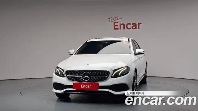 2019 Mercedes-Benz E-Class W213 E300 Avantgarde Sold VIN WDDZF4JB5KA695561 – photo 13 2019 Mercedes-Benz E-Class W213 E300 Avantgarde Sold VIN WDDZF4JB5KA695561 – photo 13