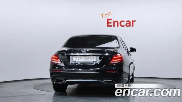 2019 Mercedes-Benz E-Class W213 E300 AMG Line Sold VIN WDDZF4JB6KA534037 – photo 16 2019 Mercedes-Benz E-Class W213 E300 AMG Line Sold VIN WDDZF4JB6KA534037 – photo 16