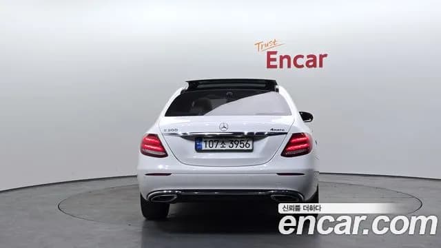 2019 Mercedes-Benz E-Class W213 E300 Avantgarde Sold VIN WDDZF4JB6KA542865 – photo 11 2019 Mercedes-Benz E-Class W213 E300 Avantgarde Sold VIN WDDZF4JB6KA542865 – photo 11
