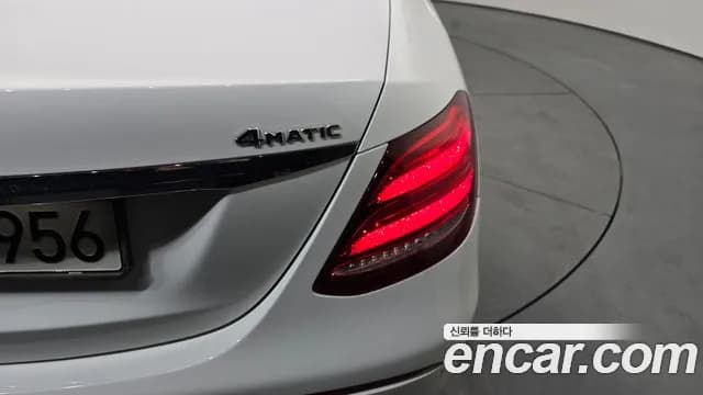2019 Mercedes-Benz E-Class W213 E300 Avantgarde Sold VIN WDDZF4JB6KA542865 – photo 23 2019 Mercedes-Benz E-Class W213 E300 Avantgarde Sold VIN WDDZF4JB6KA542865 – photo 23