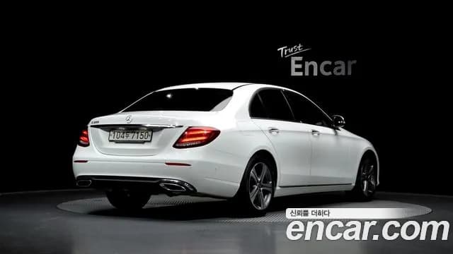 2019 Mercedes-Benz E-Class W213 E300 Avantgarde Sold VIN WDDZF4JB7KA693651 – photo 11 2019 Mercedes-Benz E-Class W213 E300 Avantgarde Sold VIN WDDZF4JB7KA693651 – photo 11