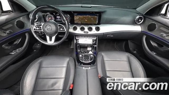 2019 Mercedes-Benz E-Class W213 E300 Avantgarde Sold VIN WDDZF4JB7KA693651 – photo 12 2019 Mercedes-Benz E-Class W213 E300 Avantgarde Sold VIN WDDZF4JB7KA693651 – photo 12