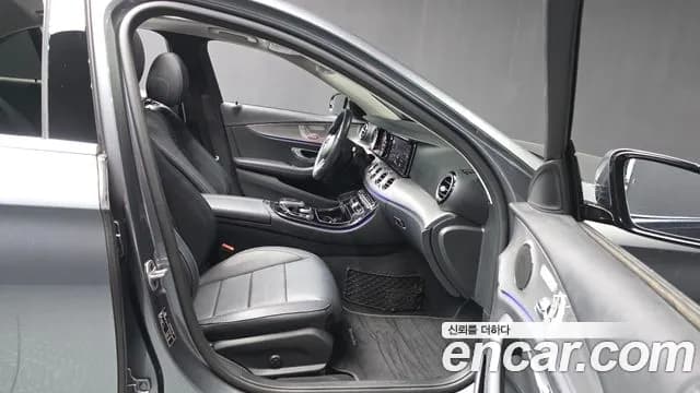 2019 Mercedes-Benz E-Class W213 E300 Avantgarde Sold VIN WDDZF4JB7KA696405 – photo 31 2019 Mercedes-Benz E-Class W213 E300 Avantgarde Sold VIN WDDZF4JB7KA696405 – photo 31