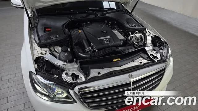 2018 Mercedes-Benz E-Class W213 E300 Exclusive Sold VIN WDDZF4JB8JA328653 – undercarriage 2018 Mercedes-Benz E-Class W213 E300 Exclusive Sold VIN WDDZF4JB8JA328653 – undercarriage