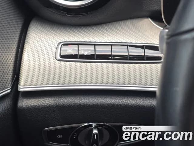 2019 Mercedes-Benz E-Class W213 E300 AMG Line Sold VIN WDDZF4JB8KA567041 – photo 11 2019 Mercedes-Benz E-Class W213 E300 AMG Line Sold VIN WDDZF4JB8KA567041 – photo 11