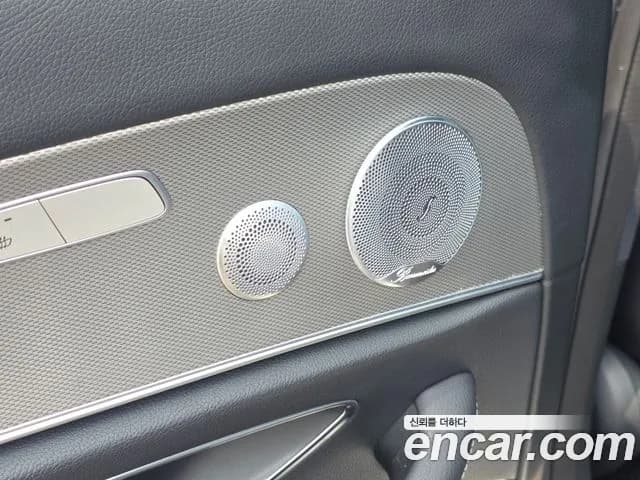 2019 Mercedes-Benz E-Class W213 E300 AMG Line Sold VIN WDDZF4JB8KA567041 – photo 14 2019 Mercedes-Benz E-Class W213 E300 AMG Line Sold VIN WDDZF4JB8KA567041 – photo 14