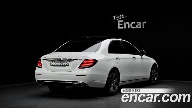2019 Mercedes-Benz E-Class W213 E300 Avantgarde Sold VIN WDDZF4JB9KA698950 – photo 20 2019 Mercedes-Benz E-Class W213 E300 Avantgarde Sold VIN WDDZF4JB9KA698950 – photo 20