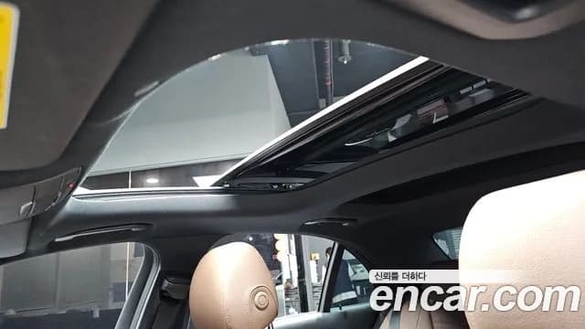 2019 Mercedes-Benz E-Class W213 E300 Avantgarde Sold VIN WDDZF4JB9KA698950 – photo 26 2019 Mercedes-Benz E-Class W213 E300 Avantgarde Sold VIN WDDZF4JB9KA698950 – photo 26