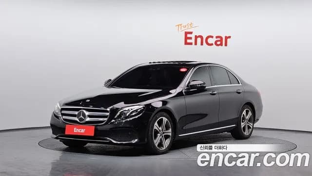 2017 Mercedes-Benz E-Class W213 E300 AV Intelligent Drive Sold VIN WDDZF4JBXHA253920 – photo 16 2017 Mercedes-Benz E-Class W213 E300 AV Intelligent Drive Sold VIN WDDZF4JBXHA253920 – photo 16