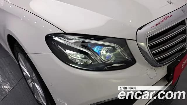 2019 Mercedes-Benz E-Class W213 E300 Exclusive Sold VIN WDDZF4JBXKA658585 – photo 22 2019 Mercedes-Benz E-Class W213 E300 Exclusive Sold VIN WDDZF4JBXKA658585 – photo 22