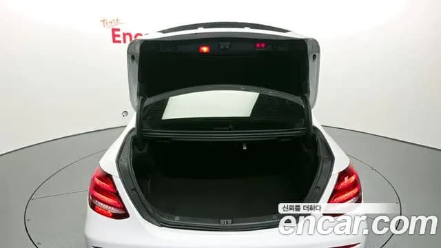 2019 Mercedes-Benz E-Class W213 E300 Exclusive Sold VIN WDDZF4JBXKA658585 – photo 26 2019 Mercedes-Benz E-Class W213 E300 Exclusive Sold VIN WDDZF4JBXKA658585 – photo 26