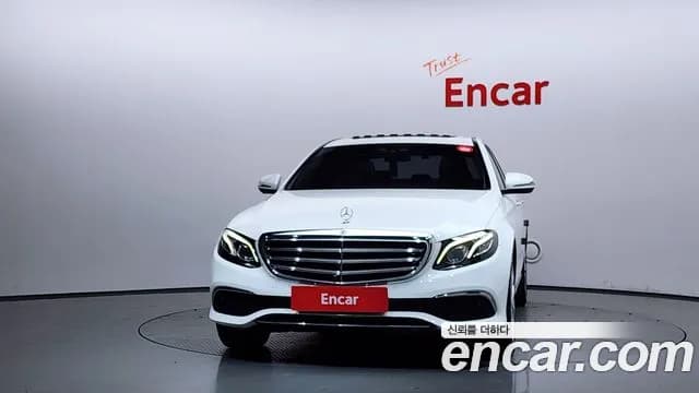 2019 Mercedes-Benz E-Class W213 E300 4MATIC Exclusive Sold VIN WDDZF4KB1KA498417 – engine bay 2019 Mercedes-Benz E-Class W213 E300 4MATIC Exclusive Sold VIN WDDZF4KB1KA498417 – engine bay