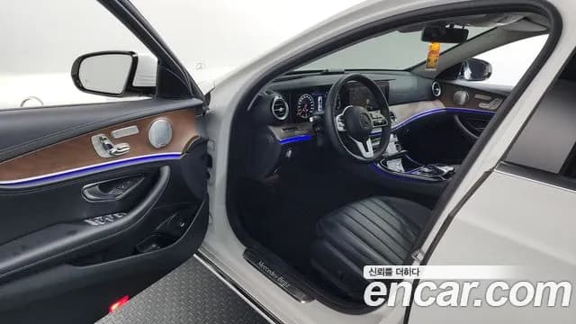 2019 Mercedes-Benz E-Class W213 E300 4MATIC Exclusive Sold VIN WDDZF4KB1KA498417 – undercarriage 2019 Mercedes-Benz E-Class W213 E300 4MATIC Exclusive Sold VIN WDDZF4KB1KA498417 – undercarriage