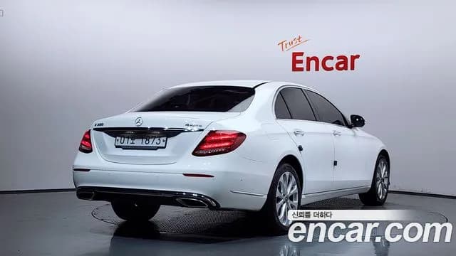 2019 Mercedes-Benz E-Class W213 E300 4MATIC Exclusive Sold VIN WDDZF4KB1KA498417 – photo 11 2019 Mercedes-Benz E-Class W213 E300 4MATIC Exclusive Sold VIN WDDZF4KB1KA498417 – photo 11