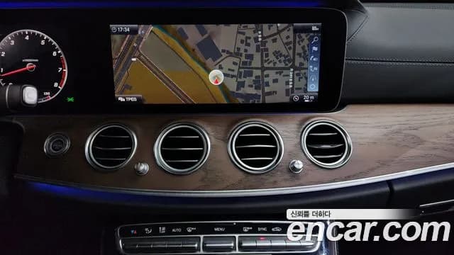 2019 Mercedes-Benz E-Class W213 E300 4MATIC Exclusive Sold VIN WDDZF4KB1KA498417 – photo 19 2019 Mercedes-Benz E-Class W213 E300 4MATIC Exclusive Sold VIN WDDZF4KB1KA498417 – photo 19