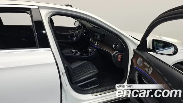 2019 Mercedes-Benz E-Class W213 E300 4MATIC Exclusive Sold VIN WDDZF4KB2KA566787 – photo 11 2019 Mercedes-Benz E-Class W213 E300 4MATIC Exclusive Sold VIN WDDZF4KB2KA566787 – photo 11