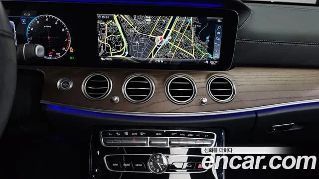 2019 Mercedes-Benz E-Class W213 E300 4MATIC Exclusive Sold VIN WDDZF4KB2KA566787 – photo 19 2019 Mercedes-Benz E-Class W213 E300 4MATIC Exclusive Sold VIN WDDZF4KB2KA566787 – photo 19