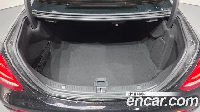 2017 Mercedes-Benz E-Class W213 E300 4MATIC AV Intelligent Drive Sold VIN WDDZF4KB3HA226475 – side profile 2017 Mercedes-Benz E-Class W213 E300 4MATIC AV Intelligent Drive Sold VIN WDDZF4KB3HA226475 – side profile
