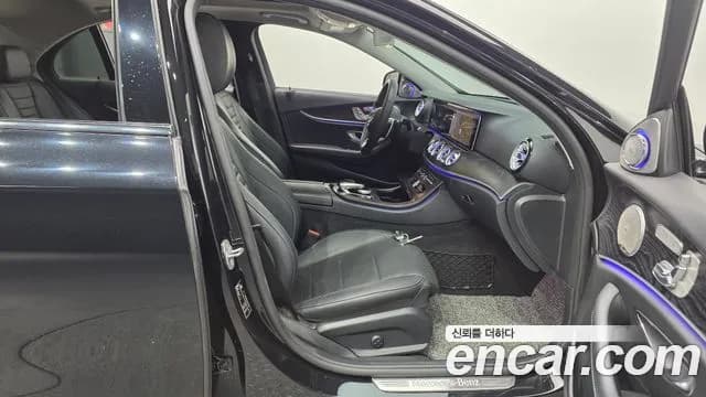 2017 Mercedes-Benz E-Class W213 E300 4MATIC AV Intelligent Drive Sold VIN WDDZF4KB3HA226475 – photo 14 2017 Mercedes-Benz E-Class W213 E300 4MATIC AV Intelligent Drive Sold VIN WDDZF4KB3HA226475 – photo 14