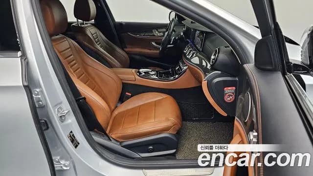2017 Mercedes-Benz E-Class W213 E300 4MATIC AMG Line Sold VIN WDDZF4KB3HA248783 – interior seats 2017 Mercedes-Benz E-Class W213 E300 4MATIC AMG Line Sold VIN WDDZF4KB3HA248783 – interior seats