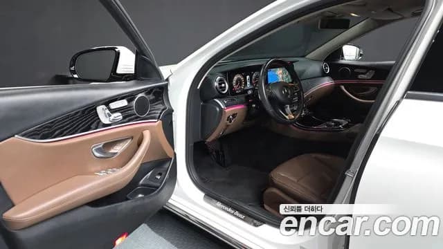 2017 Mercedes-Benz E-Class W213 E300 4MATIC AV Intelligent Drive Sold VIN WDDZF4KB3HA249285 – photo 15 2017 Mercedes-Benz E-Class W213 E300 4MATIC AV Intelligent Drive Sold VIN WDDZF4KB3HA249285 – photo 15