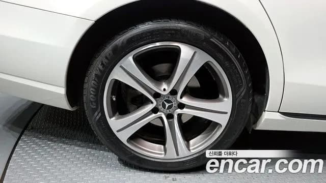 2017 Mercedes-Benz E-Class W213 E300 4MATIC AV Intelligent Drive Sold VIN WDDZF4KB3HA249285 – photo 16 2017 Mercedes-Benz E-Class W213 E300 4MATIC AV Intelligent Drive Sold VIN WDDZF4KB3HA249285 – photo 16