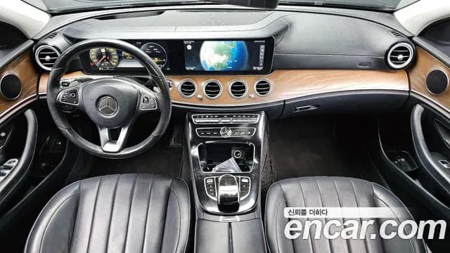 2017 Mercedes-Benz E-Class W213 E300 4MATIC Exclusive Sold VIN WDDZF4KB3HA251831 – odometer reading 2017 Mercedes-Benz E-Class W213 E300 4MATIC Exclusive Sold VIN WDDZF4KB3HA251831 – odometer reading
