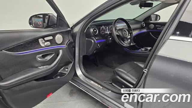 2017 Mercedes-Benz E-Class W213 E300 4MATIC AV Intelligent Drive Sold VIN WDDZF4KB3HA277247 – photo 15 2017 Mercedes-Benz E-Class W213 E300 4MATIC AV Intelligent Drive Sold VIN WDDZF4KB3HA277247 – photo 15