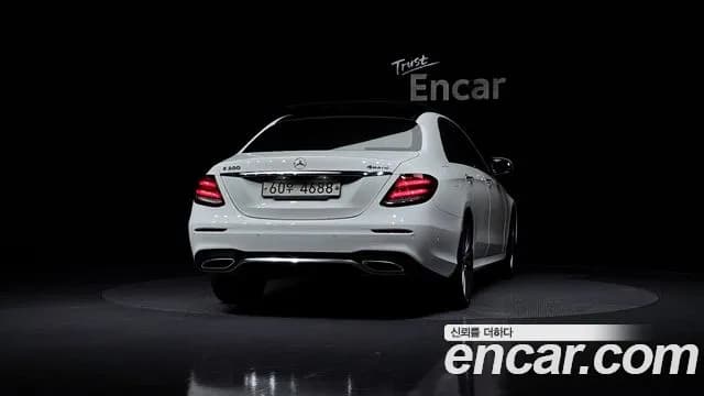 2017 Mercedes-Benz E-Class W213 E300 4MATIC AMG Line Sold VIN WDDZF4KB4HA222046 – interior seats 2017 Mercedes-Benz E-Class W213 E300 4MATIC AMG Line Sold VIN WDDZF4KB4HA222046 – interior seats