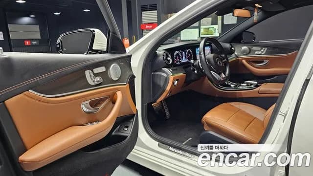 2017 Mercedes-Benz E-Class W213 E300 4MATIC AMG Line Sold VIN WDDZF4KB4HA222046 – odometer reading 2017 Mercedes-Benz E-Class W213 E300 4MATIC AMG Line Sold VIN WDDZF4KB4HA222046 – odometer reading
