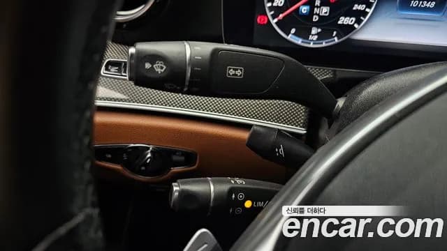 2017 Mercedes-Benz E-Class W213 E300 4MATIC AMG Line Sold VIN WDDZF4KB4HA222046 – photo 13 2017 Mercedes-Benz E-Class W213 E300 4MATIC AMG Line Sold VIN WDDZF4KB4HA222046 – photo 13