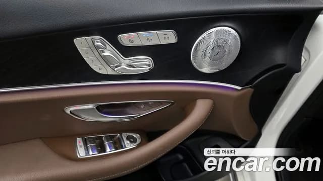 2019 Mercedes-Benz E-Class W213 E300 4MATIC Avnatgarde Sold VIN WDDZF4KB4KA654742 – photo 17 2019 Mercedes-Benz E-Class W213 E300 4MATIC Avnatgarde Sold VIN WDDZF4KB4KA654742 – photo 17