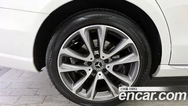 2019 Mercedes-Benz E-Class W213 E300 4MATIC Avnatgarde Sold VIN WDDZF4KB4KA654742 – photo 21 2019 Mercedes-Benz E-Class W213 E300 4MATIC Avnatgarde Sold VIN WDDZF4KB4KA654742 – photo 21