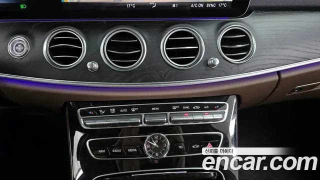 2019 Mercedes-Benz E-Class W213 E300 4MATIC Avnatgarde Sold VIN WDDZF4KB4KA654742 – photo 24 2019 Mercedes-Benz E-Class W213 E300 4MATIC Avnatgarde Sold VIN WDDZF4KB4KA654742 – photo 24